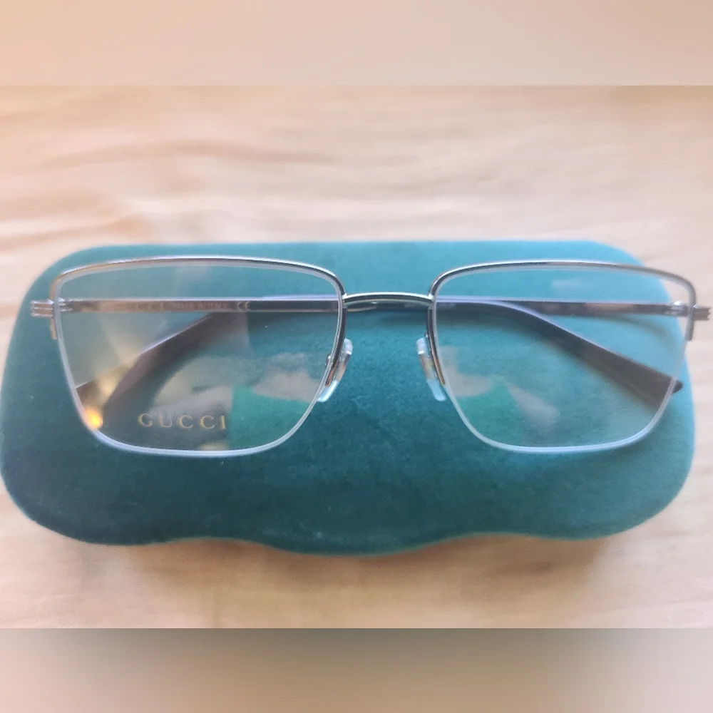 New & Authentic Eyeglasses Gucci, Model 08340, 58-18-145, Color 005 Gunmetal. - Picture 4 of 4